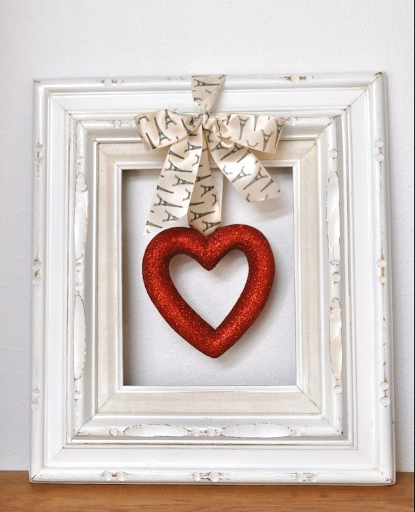 Valentines day decorating ideas–valentines day–decorating ideas–modinteriorsonline.com–red–décor tips–home décor–colleyville tx-foam heart-white frame-diy-valentines day crafts